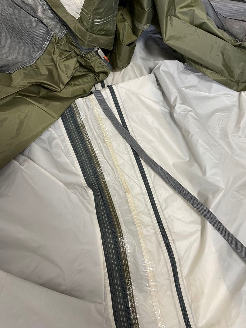 Coleman 2ルームドームテント オリーブサンド