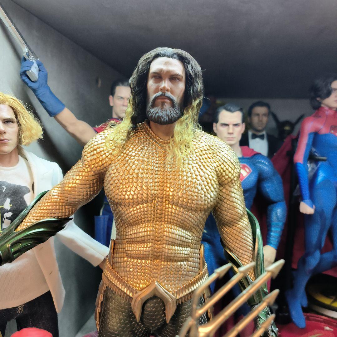 ホットトイズ アクアマンフィギュア カスタマイズ植毛