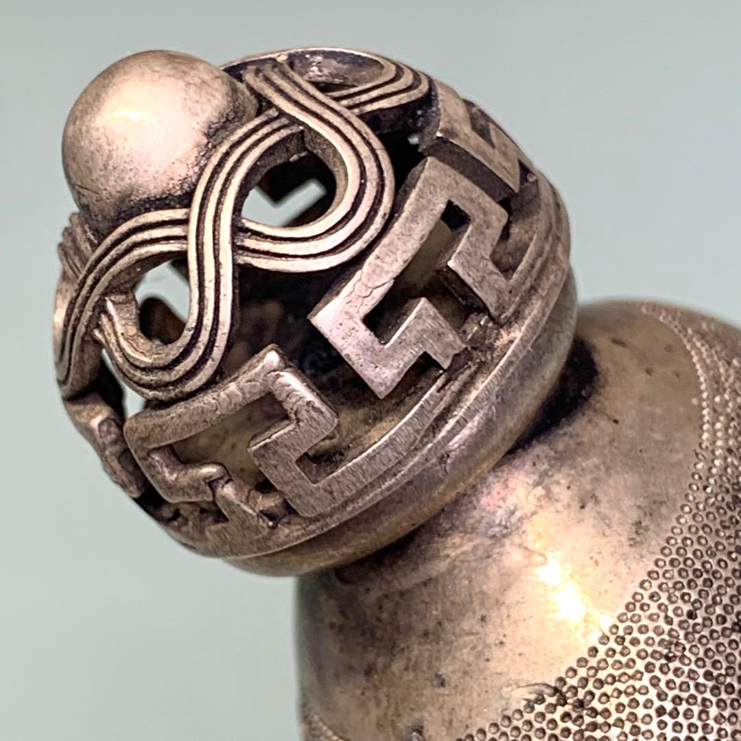 清国の鼻煙壺 宝瓶　仙女彫刻　時代物　アンティーク