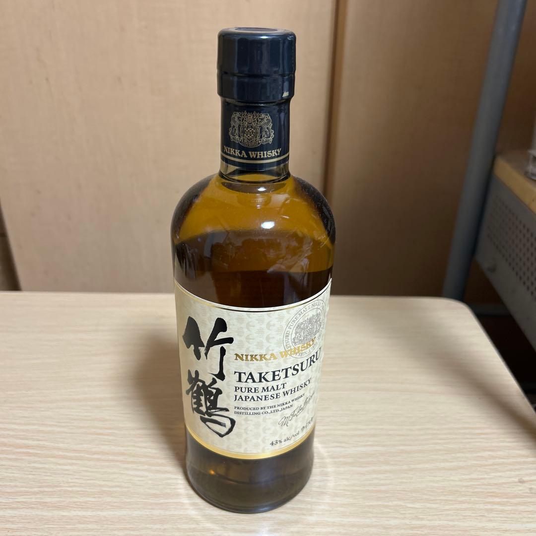 ニッカ 竹鶴 ピュアモルト リニューアル 700ml 箱なし