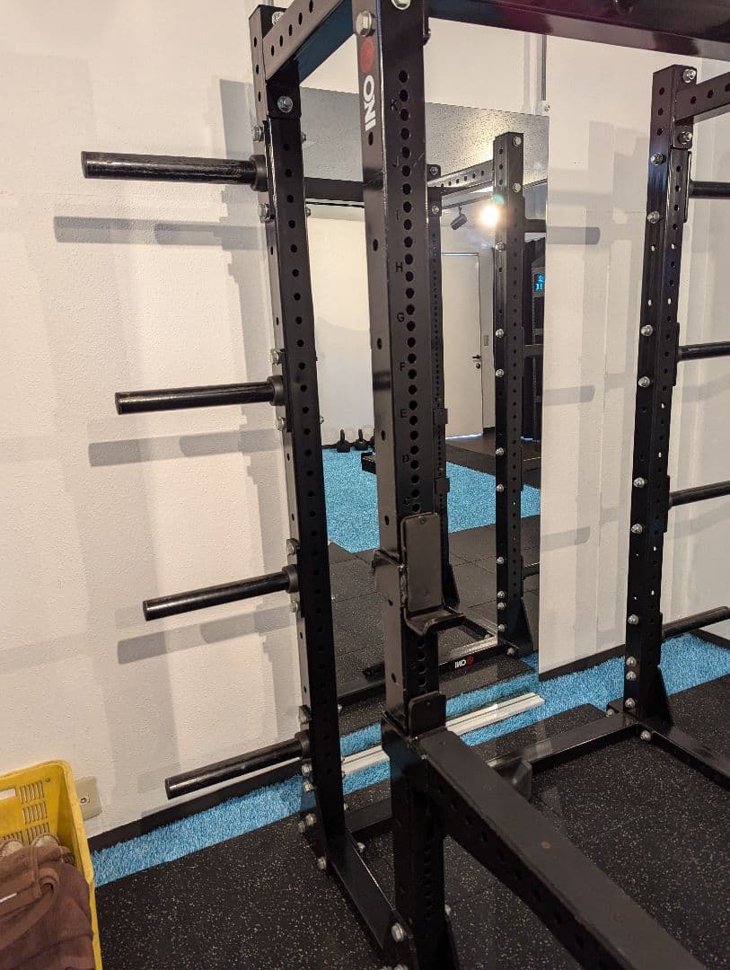 ONI ハーフラック