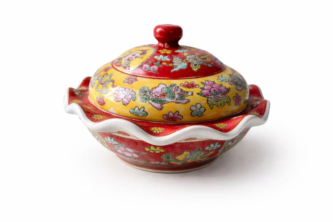 ●中国骨董 赤陶磁 蓋付 小物入れ 景徳鎮風 手描き 人物画