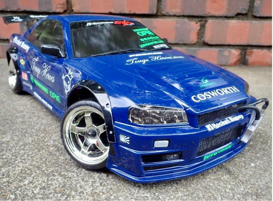 日産 ニスモ GT-R R34 Z-TUNE ボディ