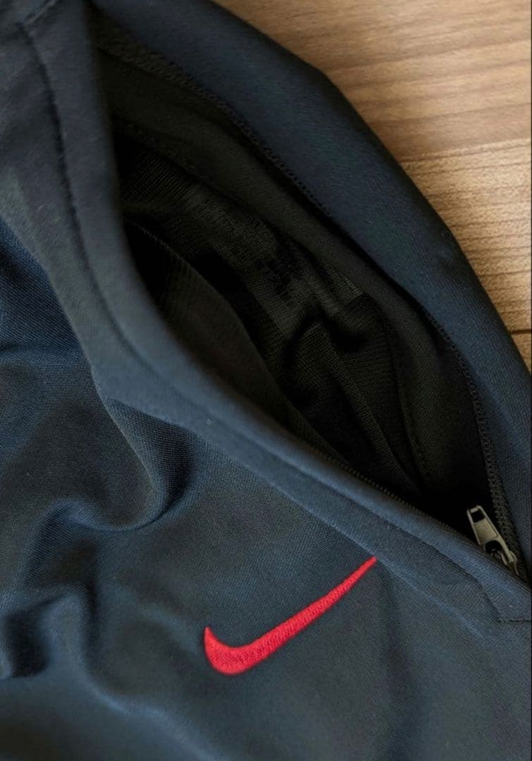 【非売品】浦和レッズトレーニングテックパンツ