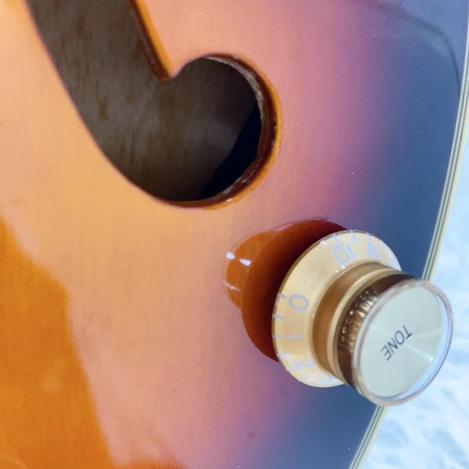 ギター EPIPHONE SHERATON E212T 50TH \"1962\"