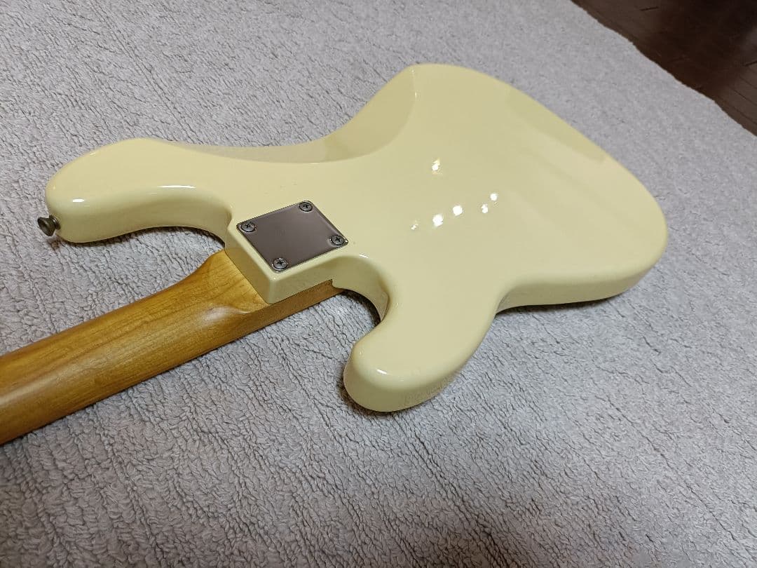 Brian by Bacchus プレシジョンベース