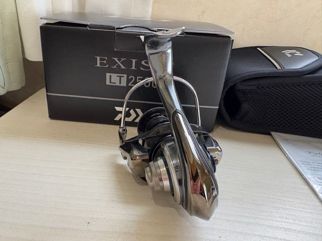 ★☆ダイワ　18 イグジスト　LT2500 ボディ　超美品