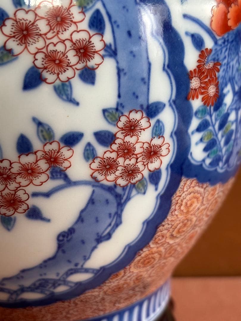 人間国宝十三代今泉今右衛門作色鍋島江戸期名品文様桜牡丹藤袴文瓶　検最上位作品