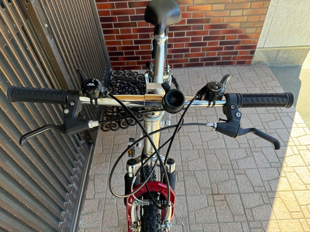 UGO 片山右京モデル　折りたたみ　マウンテンバイク26サイズ