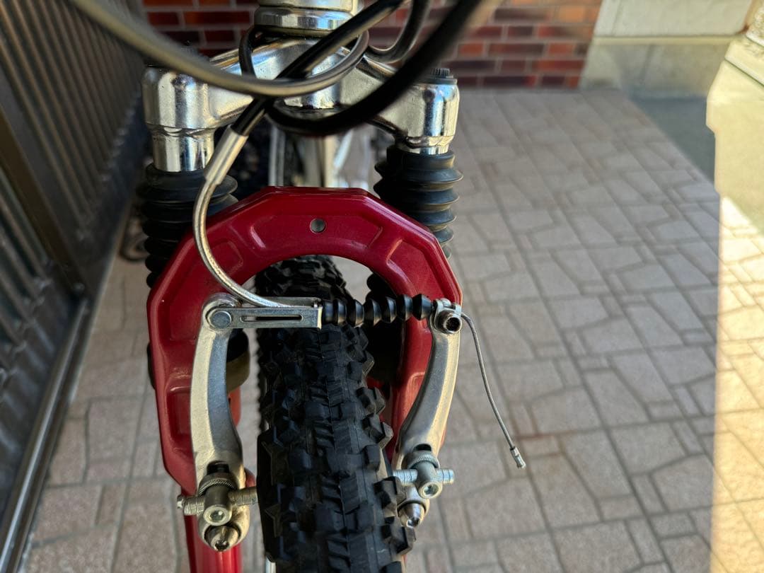 UGO 片山右京モデル　折りたたみ　マウンテンバイク26サイズ