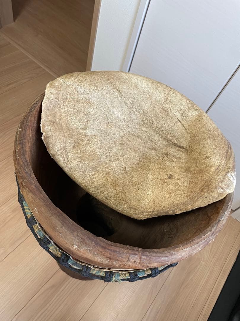 アフリカ 民族 打楽器 大型 ジャンベ 高さ63cm 打面32cm
