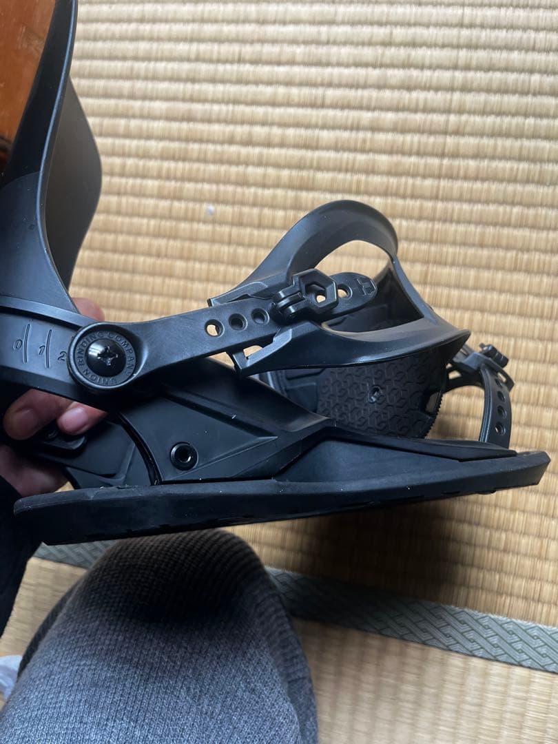 UNION STRATA TEAM HB 22-23スノーボードビンディング 黒