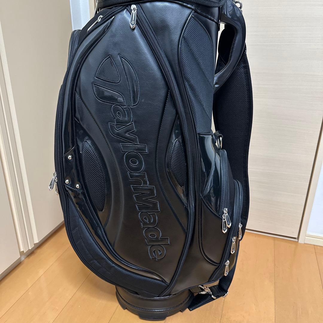 TaylorMade ブラック キャディバッグ