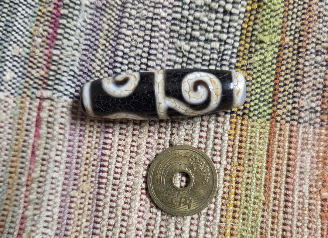 879　天珠　白毫天珠　龍紋　希少天珠　貴重　珍品　　dzibeads！