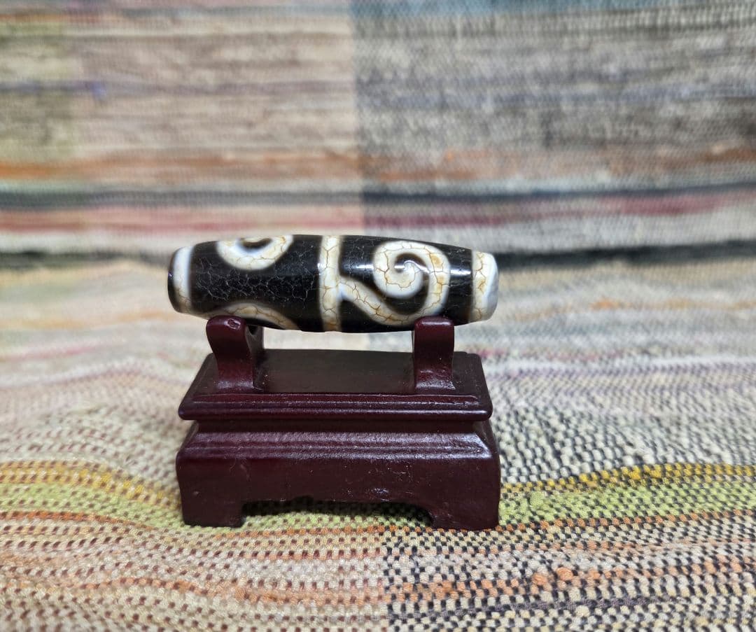 879　天珠　白毫天珠　龍紋　希少天珠　貴重　珍品　　dzibeads！