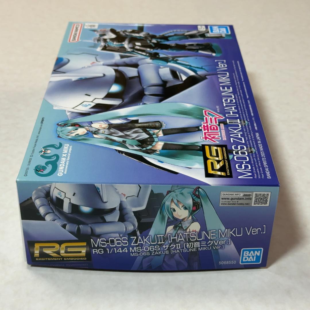 RG 1/144 MS-06S ザクII [初音ミクVer.]◆機動戦士ガンダム