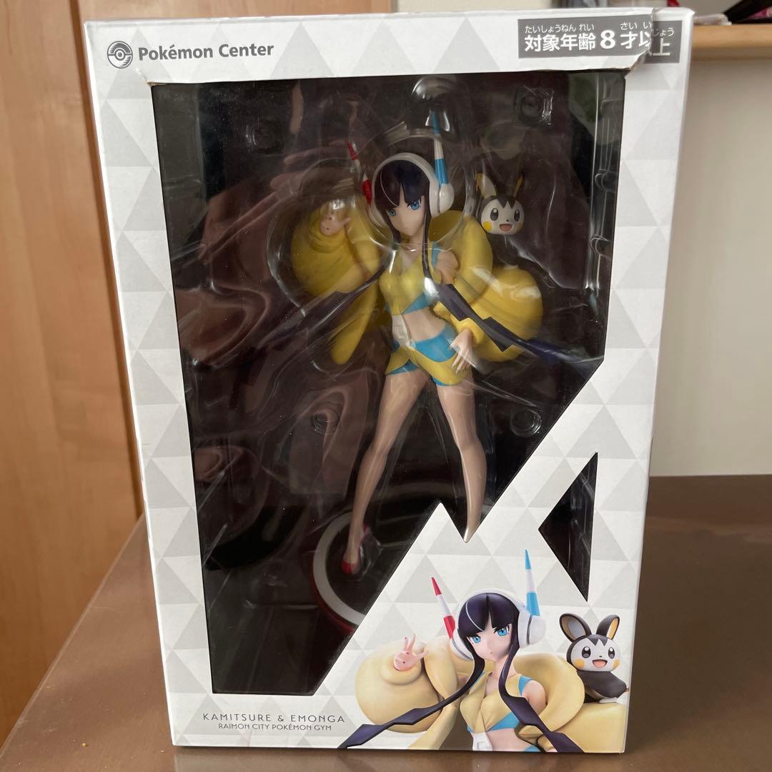ポケモンセンター カミツレ&エモンガ フィギュア