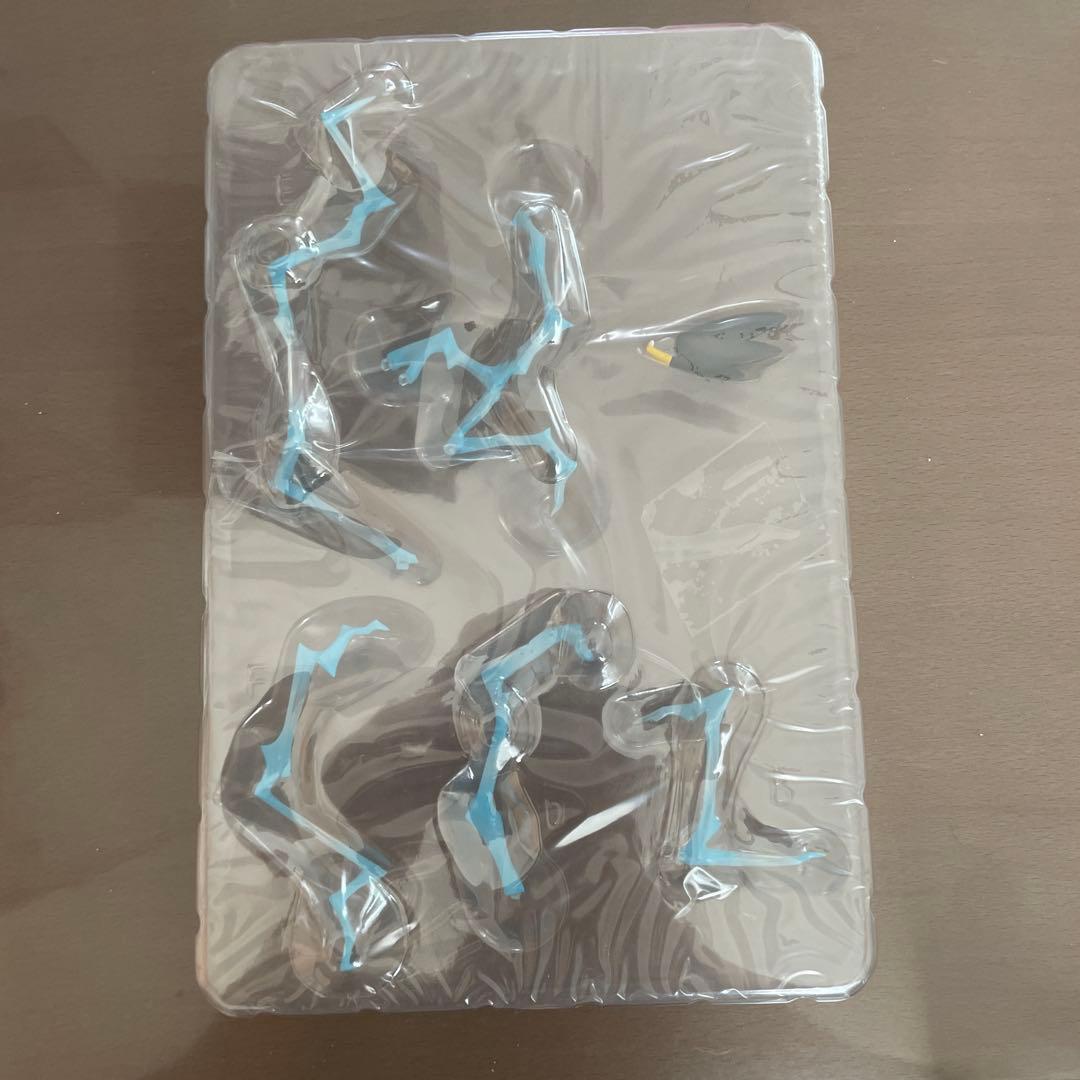 ポケモンセンター カミツレ&エモンガ フィギュア