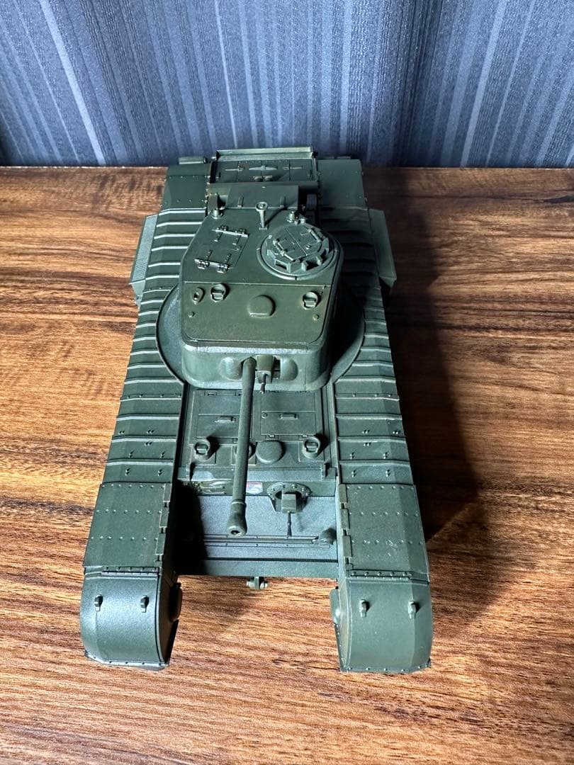 ガルパン　チャーチル歩兵戦車 聖グロリアーナ仕様　完成品