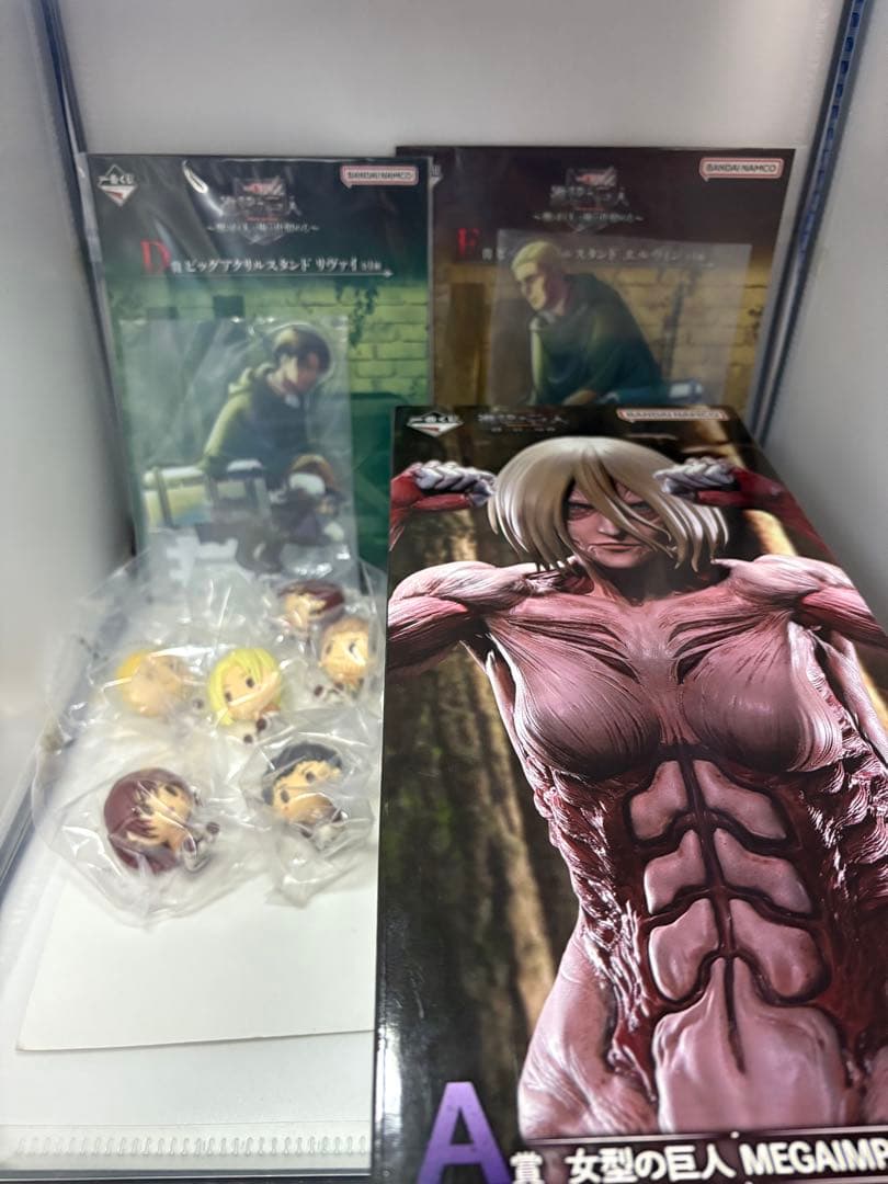 進撃の巨人　一番くじ　〜壁の外の世界〜　A賞　　女型の巨人　その他下位賞セット