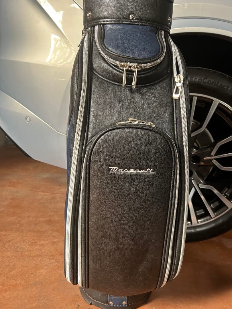 マセラティ　キャディーバック