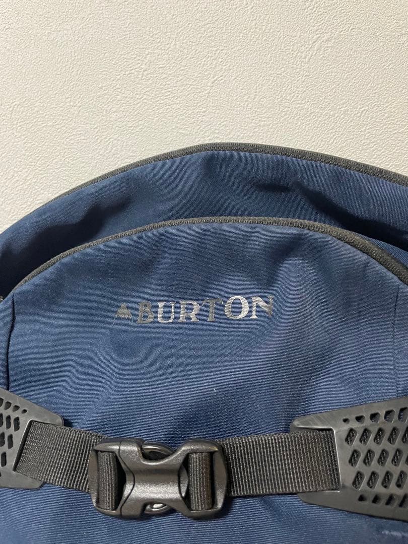 Burton ネイビー バックパック
