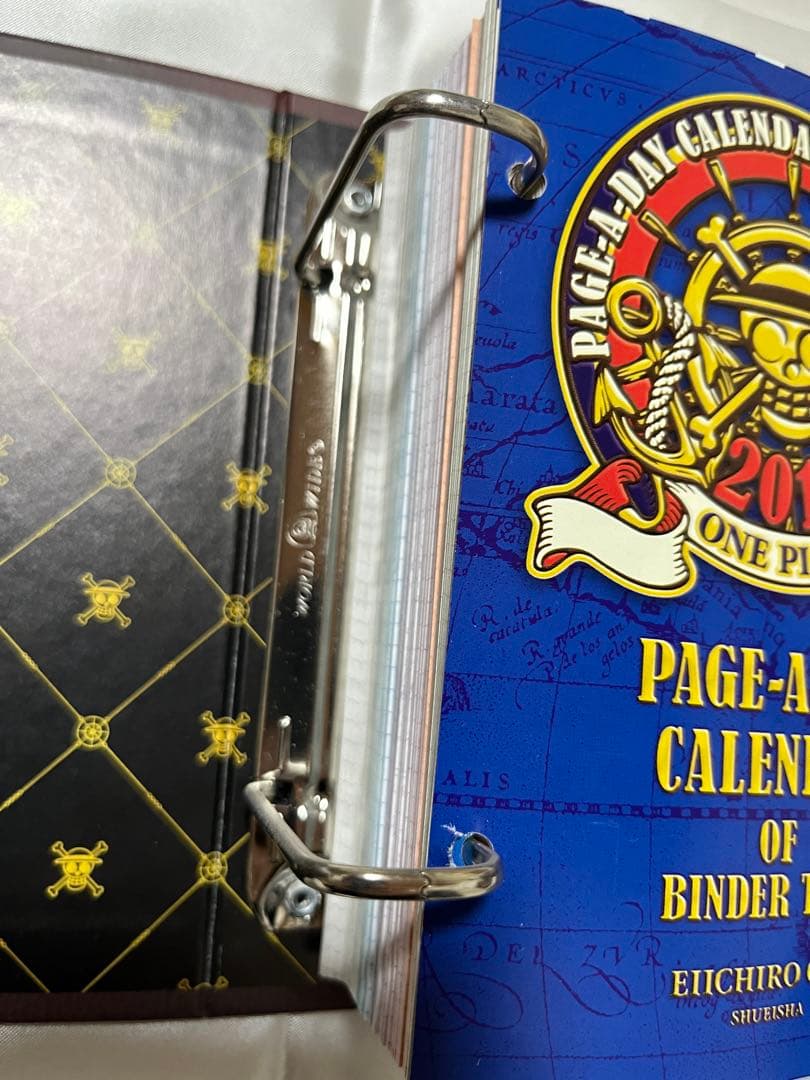 ONE PIECE 日めくりバインダー型カレンダー 2012 calendar