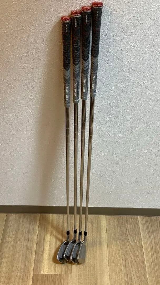 ブリヂストンTOUR B JGR HF2 FORGED No.7,8,9,P