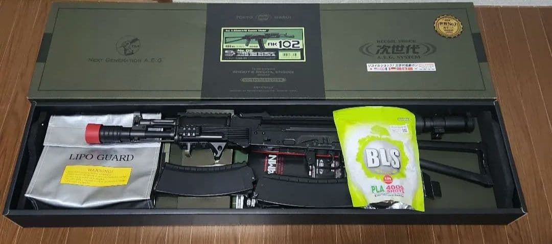 次世代電動ガン AK102 その他特典付き