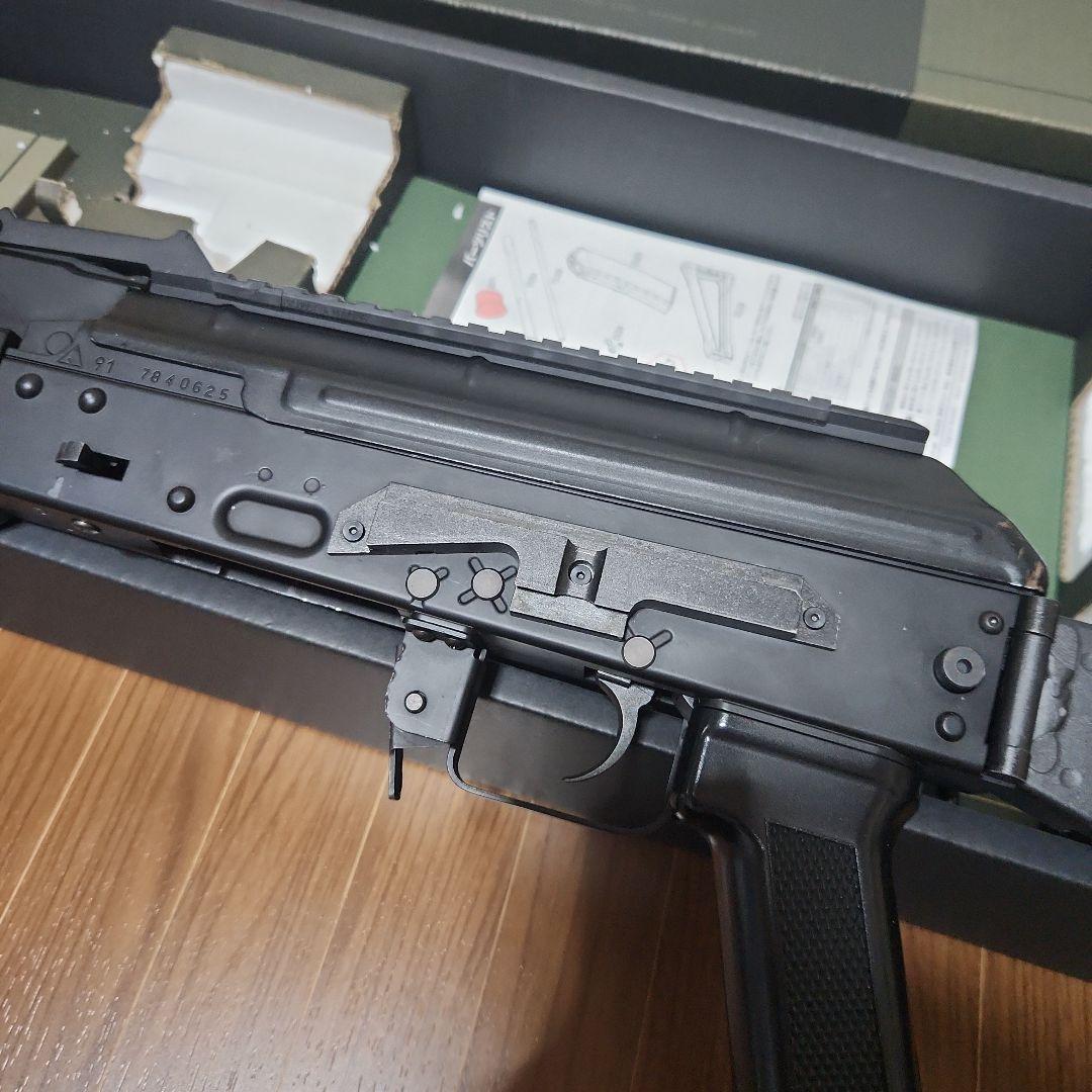 次世代電動ガン AK102 その他特典付き