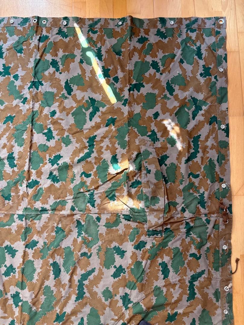 東ドイツ軍 ブルメンターン　フローラルカモ　 ポンチョテント（軍幕②）1枚