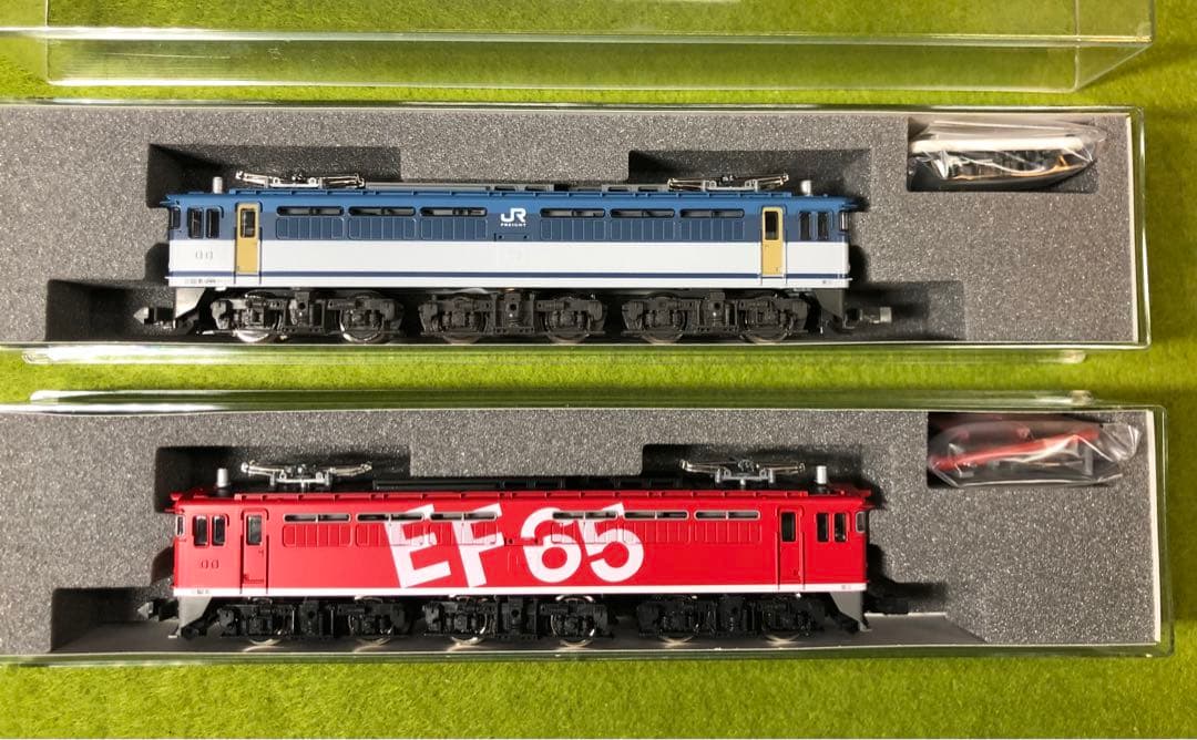KATO 3019-6 / 7 EF65(2両セット)