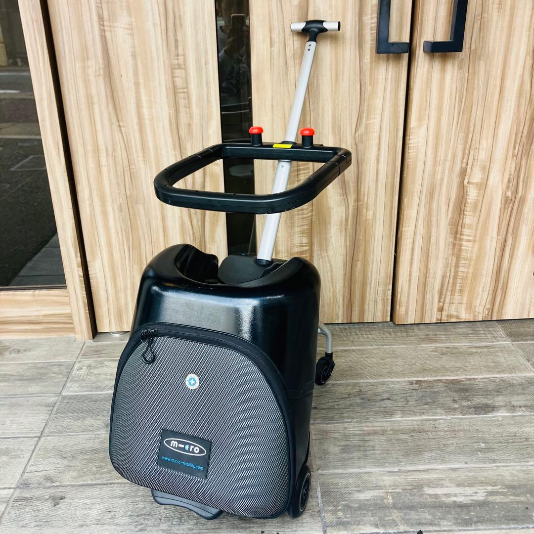 美品　 マイクロスケーター　乗れるキャリーケース　スーツケース　キャリーバッグ