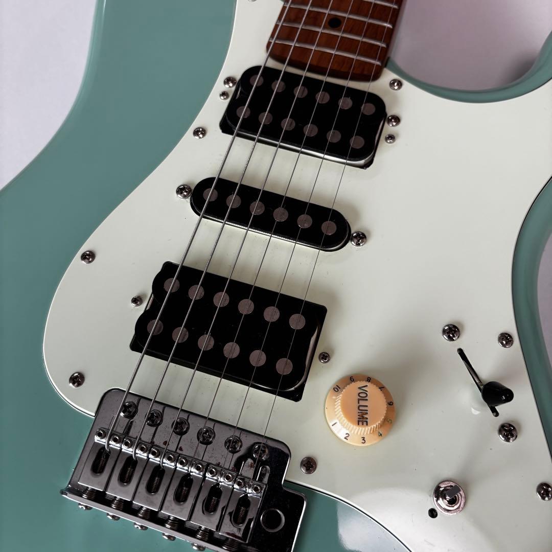 ★美品★Bacchus バッカス　ストラトローステッドメイプル　サーフグリーン