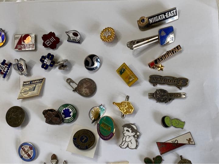 ピンバッジ　バッジ　まとめ売り　コレクション
