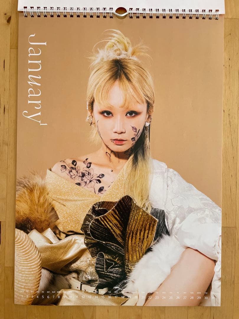 Reol with Creator Calendar 2024 カレンダー