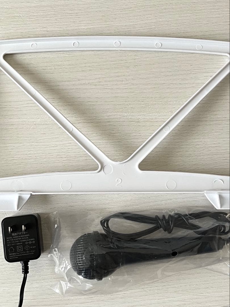 TORTE 電子キーボード 61鍵盤 TSDK-61 300ボイス　おまけ多数