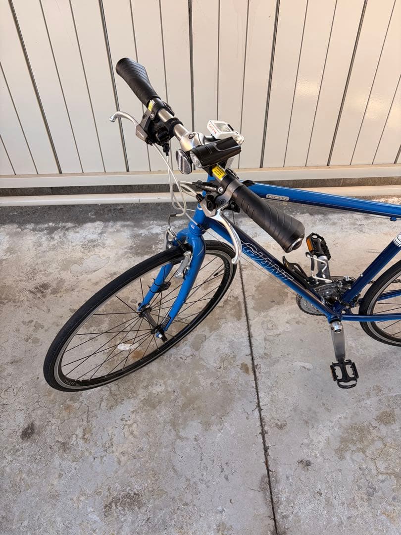 GIANT（ジャイアント） ESCAPE R3 クロスバイク