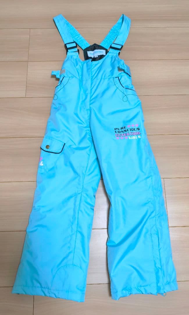 キッズ雪遊び4点セット　スキーウェア　ジャケット　ズボン　ゴーグル　スノーブーツ