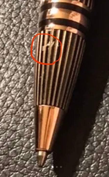 モンブラン限定モデル　ドイツ購入繰り出式　黒X金色　エンボスストライプused