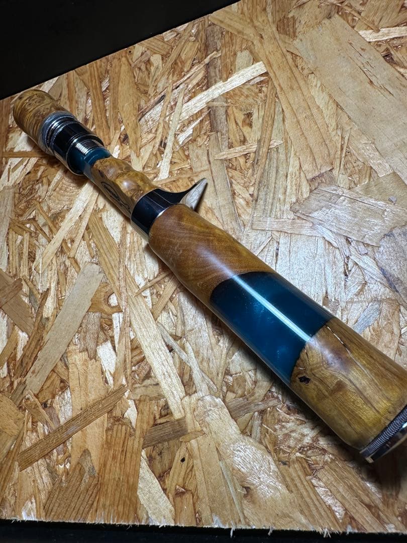 ハンドメイドグリップ　ハイブリッドウッド　トップウォーター渓流ブライトリバー