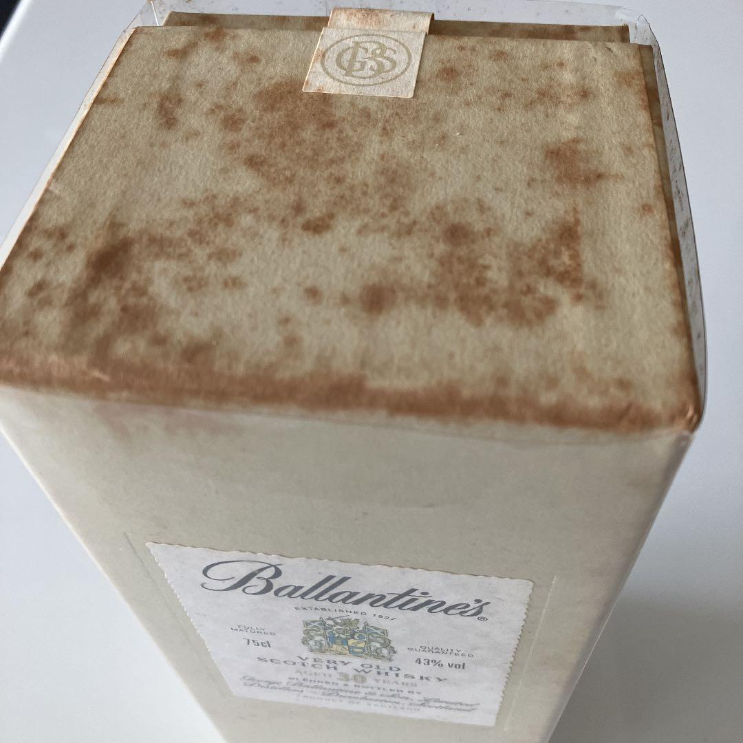 Ballantinesバランタイン　ウイスキー　30年