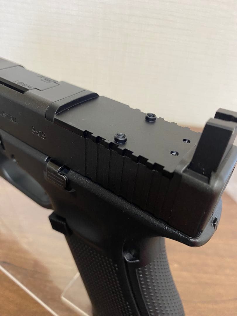 東京マルイ　GLOCK17 GEN5 MOS ドットサイト　ライト付　グロック