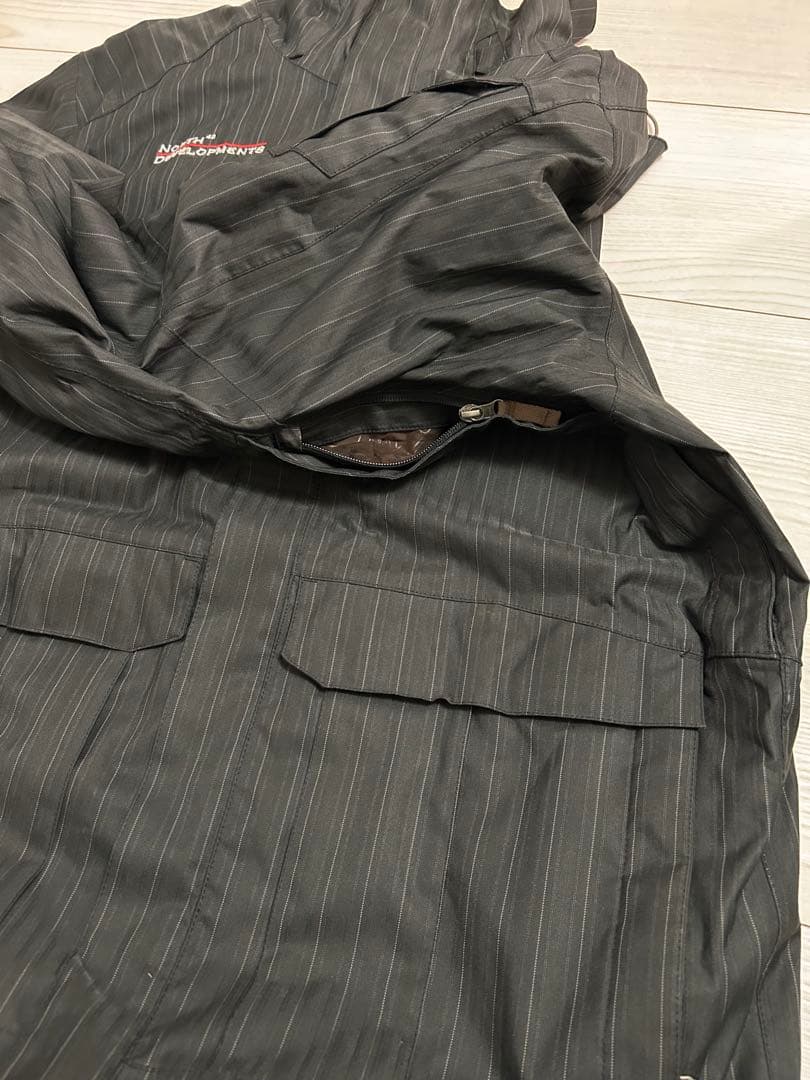 【最終価格】スノージャケットthe north face HYVENT