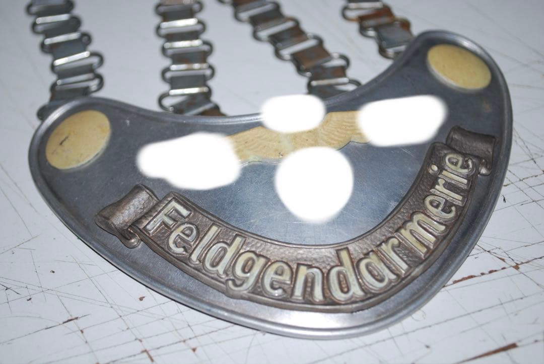 野戦憲兵　ゴルゲット　実物？　真贋不明
