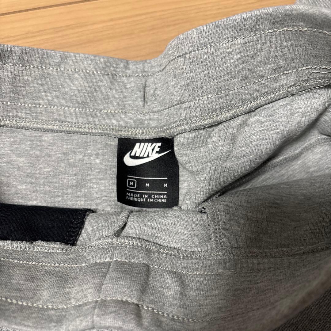 NIKEテックフリース上下セット【注意上L下M】