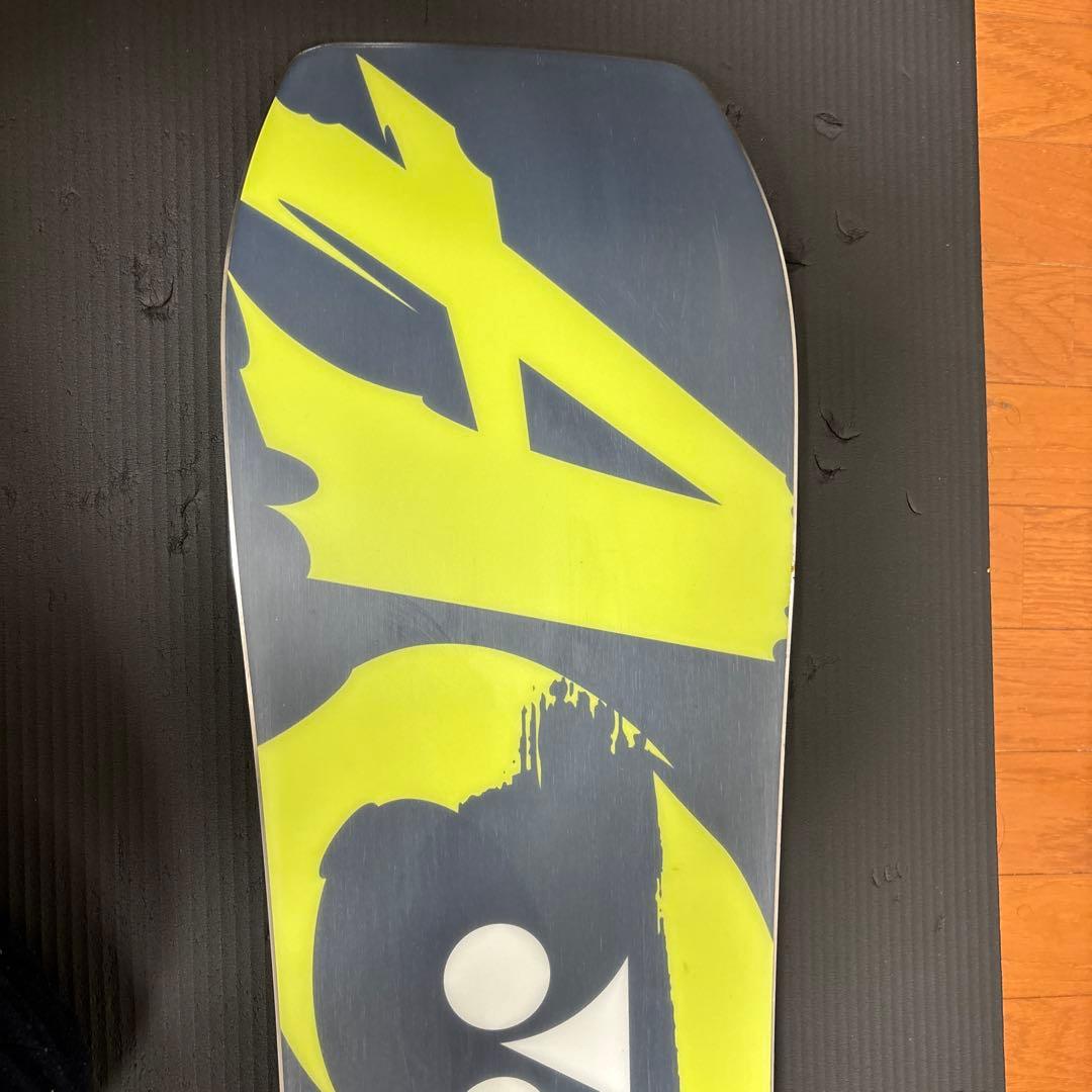 YONEX ACUTE スノーボード 153〜154cm 迷彩