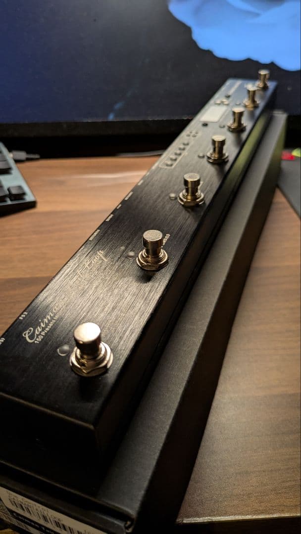 One CONTROL caiman Tail Loop スイッチャー