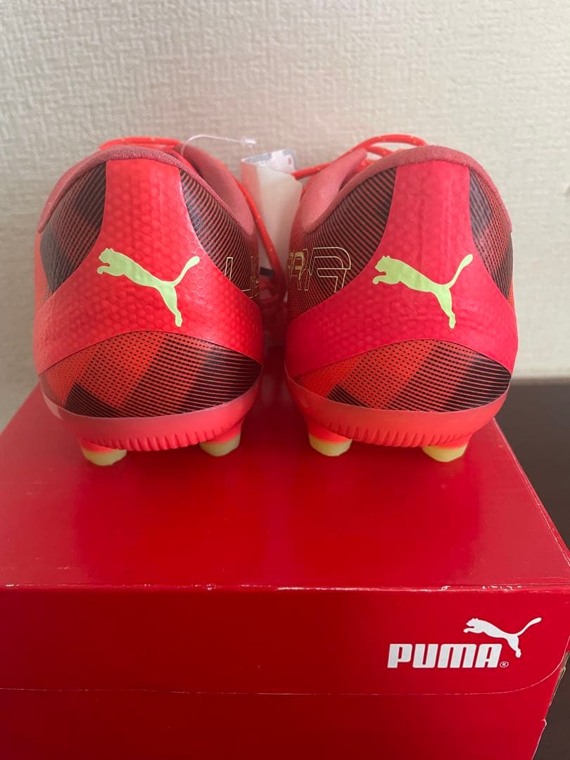 プーマ　サッカースパイク ウルトラ プロ HG/AG 25.5 cm