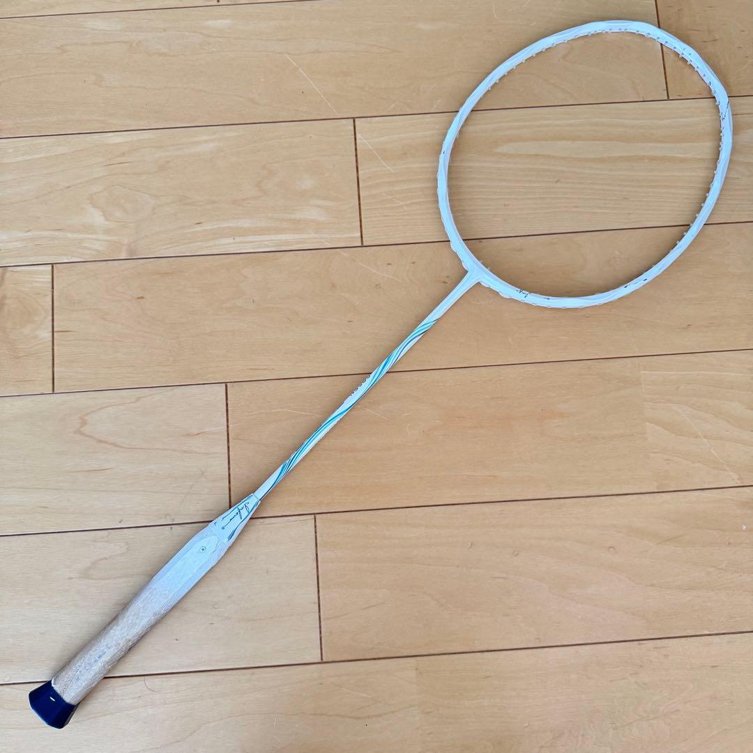 若干の使用感あり バドミントンラケット GOSEN INFERNO TOUCH